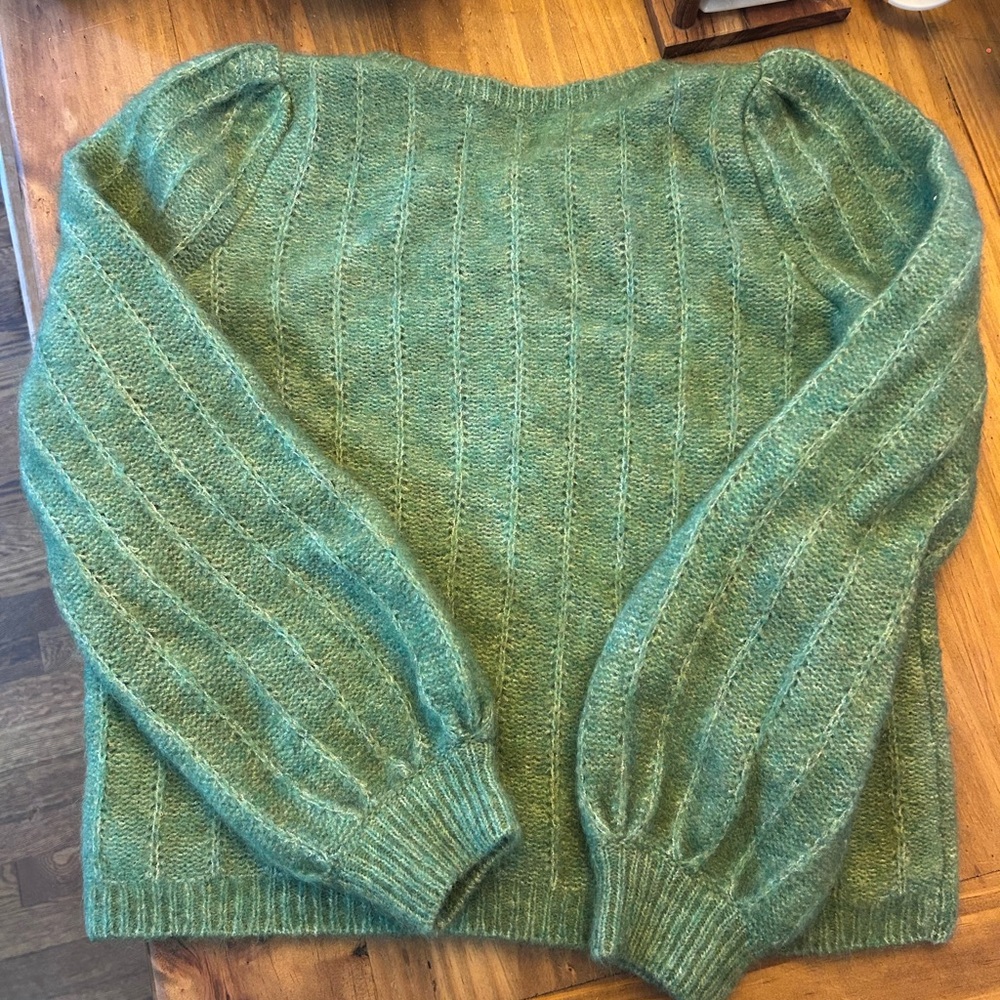 SÉZANE Mohair Sweater Size M NWOT - Picture 3 of 4
